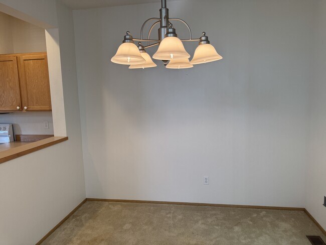 Building Photo - 11634 Breckenridge Ln NW
