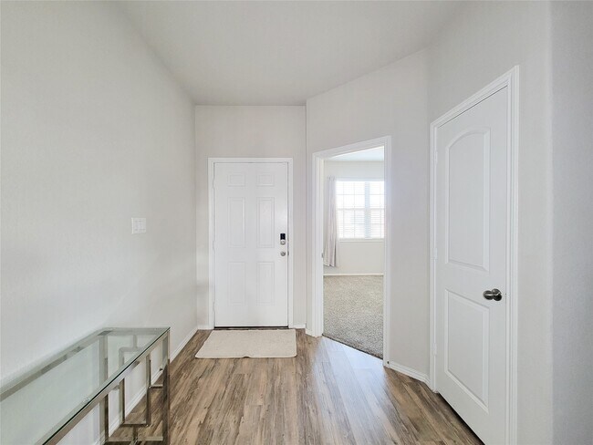 Building Photo - 21043 Iris Holly St