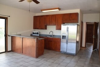 Building Photo - 5152 Lawai Rd