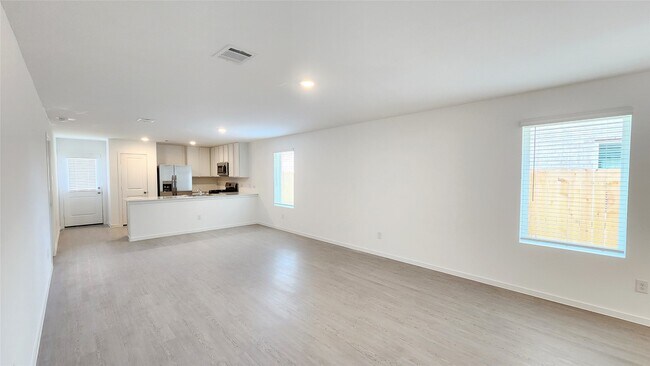 Building Photo - 3044 Dawn Sound Dr