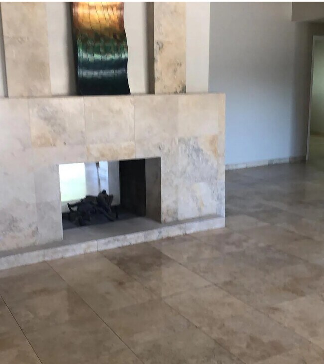 Building Photo - 9196 N 103rd Pl