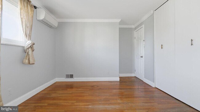 Building Photo - 1703 Tioga Rd