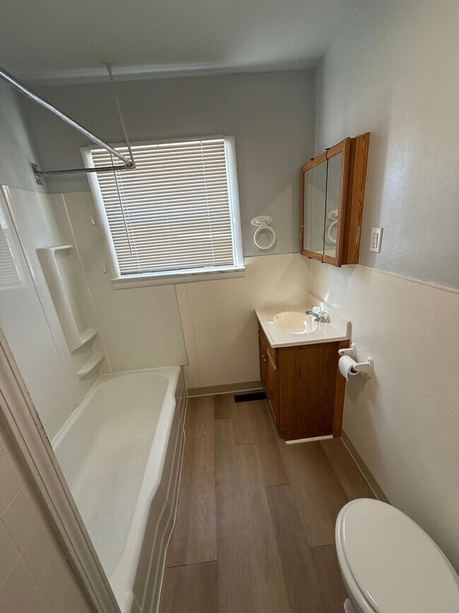 Building Photo - 2 bedroom home in Laurel