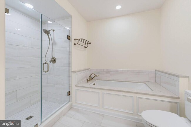 Building Photo - 7135 Mason Grove Ct