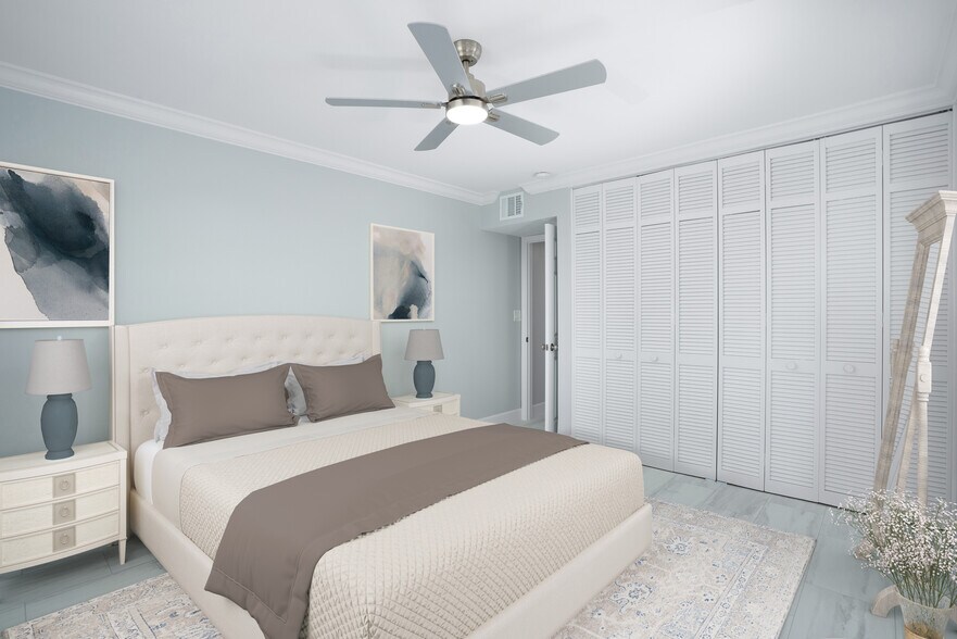 Guest Bedroom 1 - 1120 Little Neck Ct