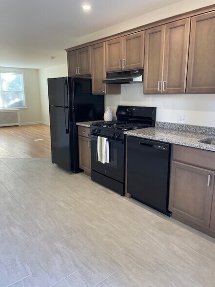 Primary Photo - 123 Gallagher Rd