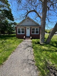 Building Photo - 82 Cranberry Dr