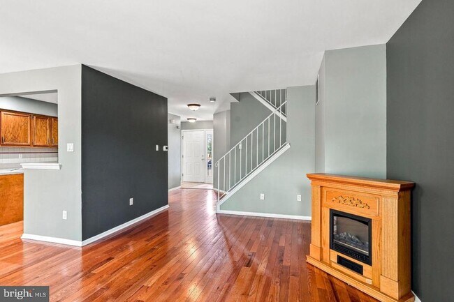 Building Photo - 40 Woodstream Ct