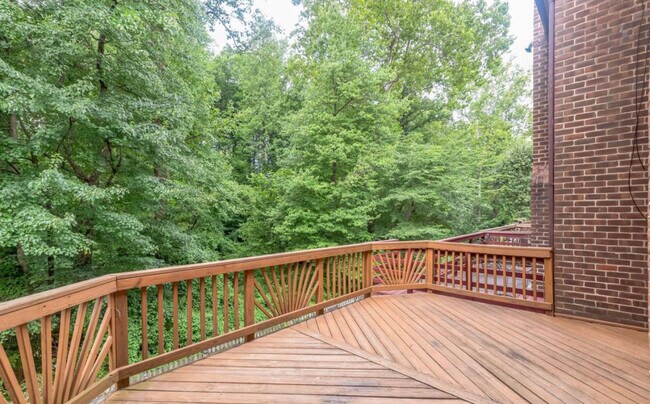 Building Photo - 6813 Indian Run Ct