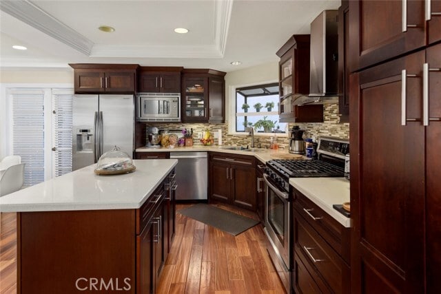 Building Photo - 25 Birdsong