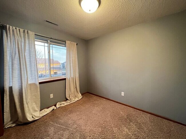 Building Photo - $1,850 | 3 Bedroom, 3 Bathroom Town Home | No Pets | Available for August 1st, 2026 Move In!