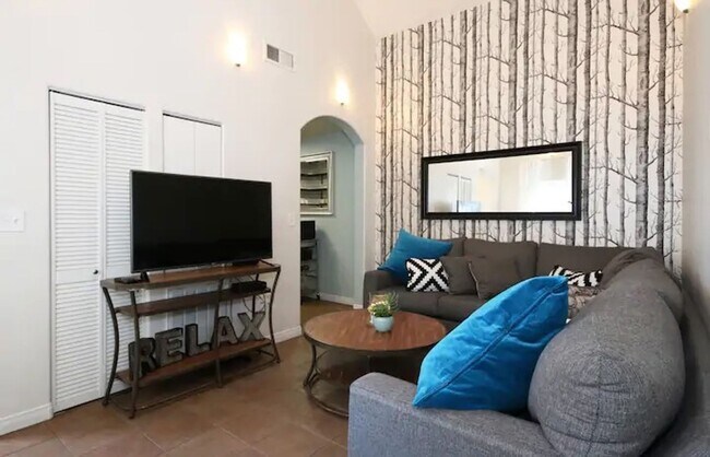 Building Photo - Stunning Duplex with Wrap Around Deck - Available Now