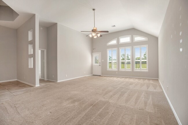 Building Photo - 2502 Bay Hill Dr