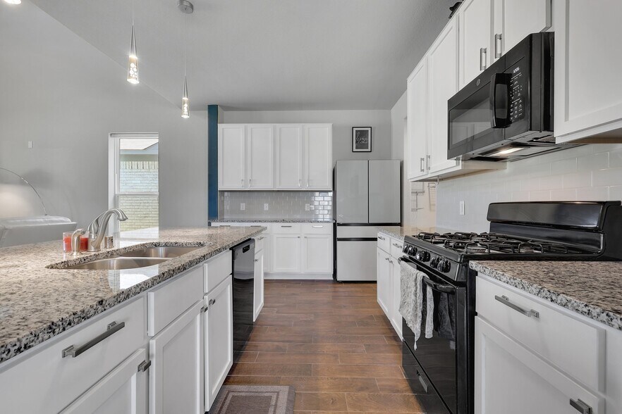 Building Photo - 2642 Sunlit Meadow Trl