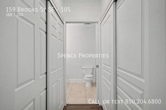 Building Photo - 159 Brooks St SE