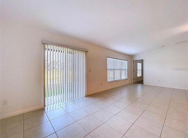 Building Photo - 6557 Bar S Bar Trl