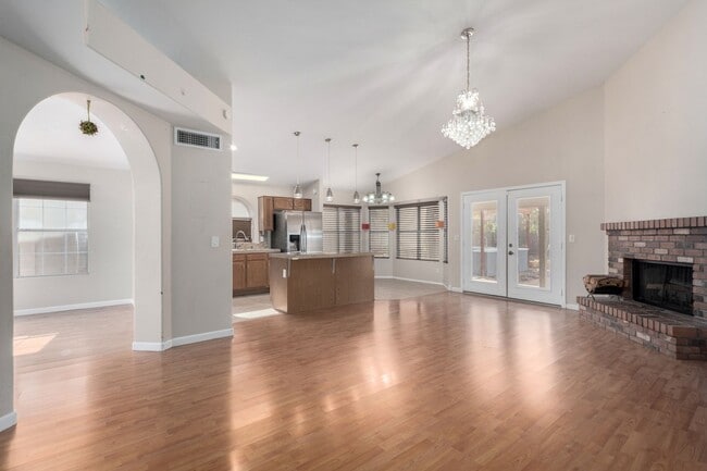 Building Photo - Perfect Ahwatukee Rental