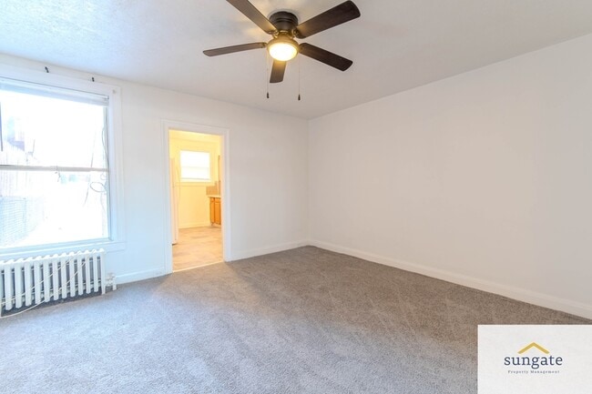 Building Photo - 2018 Griffis Ave