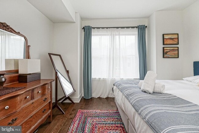 Building Photo - 1332 S Bouvier St