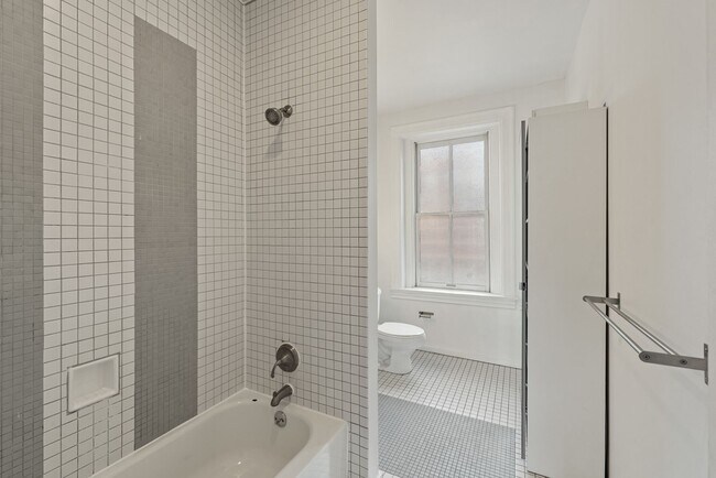 Building Photo - 5169 Butler St