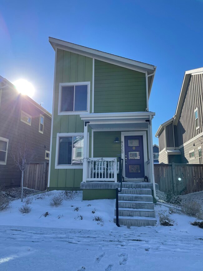 Primary Photo - 9320 E 58th Ave