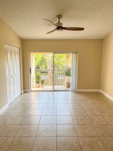 Building Photo - 10717 Cleary Blvd