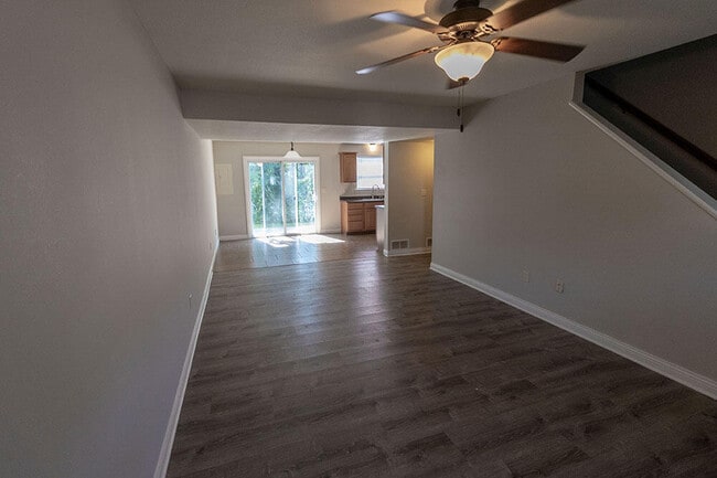 Building Photo - 4700 Dehaven Dr