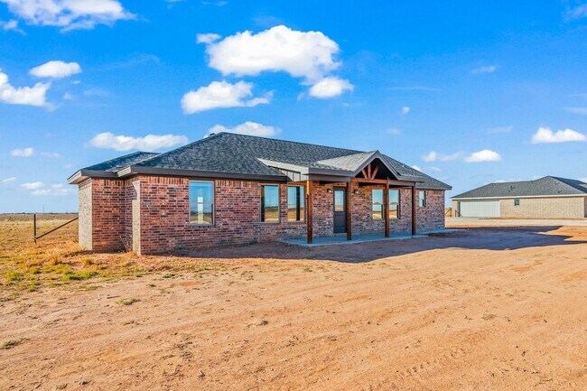 Building Photo - Country Living In Roosevelt ISD!