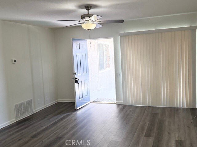 Building Photo - 45270 Panorama Dr