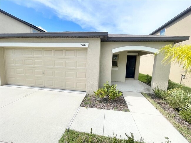 Building Photo - 7104 Amelia Cove Ct