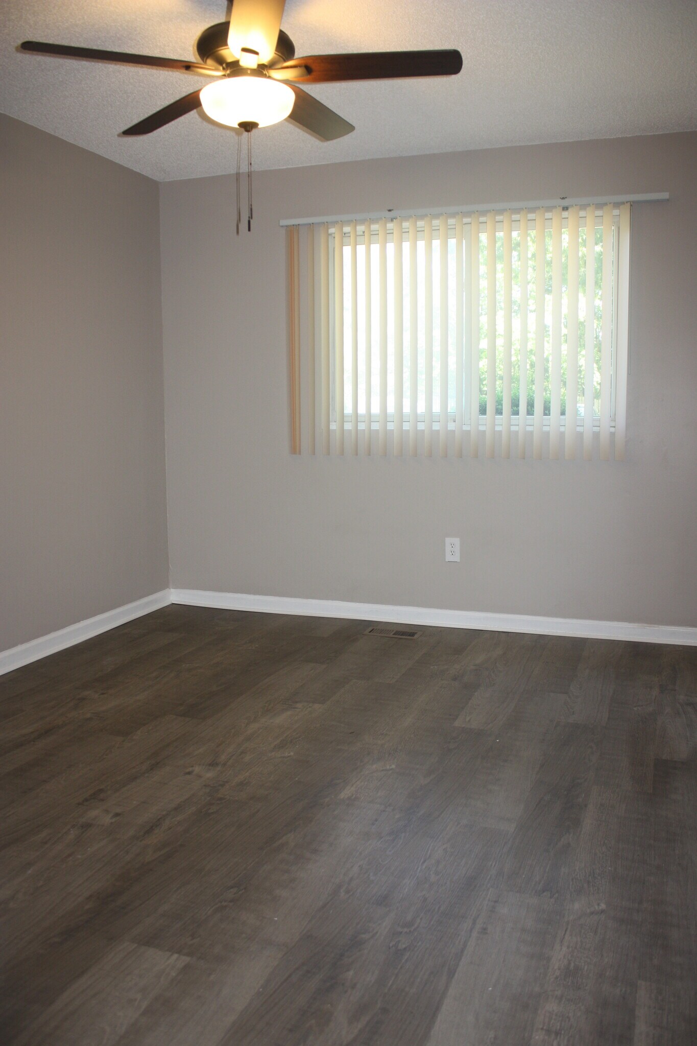 Bedroom #2 - 220 Park Ave