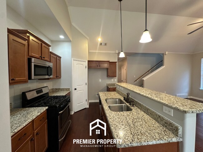 Building Photo - Luxury 4BR/3BA Arlington Home | Top-Tier Schools, Granite, Vaulted Ceilings & Covered Patio