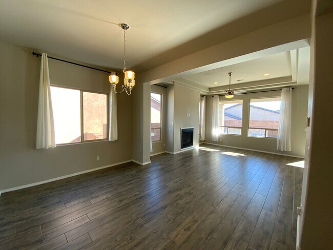 Building Photo - Recent Construction Luxury 4 Bedroom Home Available Near 528 / 550 in Rio Rancho!