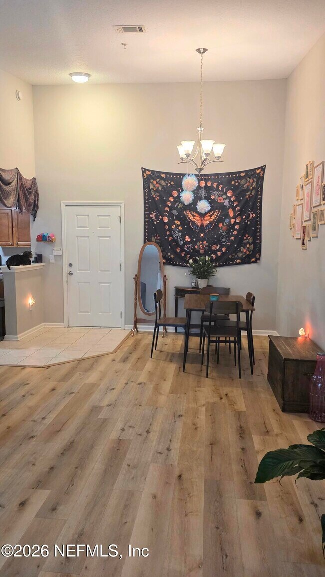 Building Photo - 9536 Armelle Way