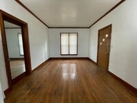 Building Photo - 619 Highland Ave