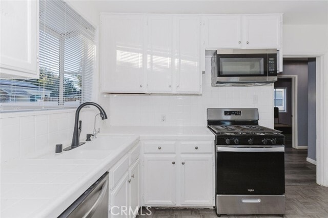 Building Photo - 7701 Camellia Ave