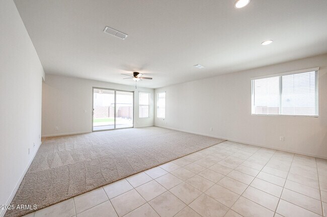 Building Photo - 25333 N 172nd Dr