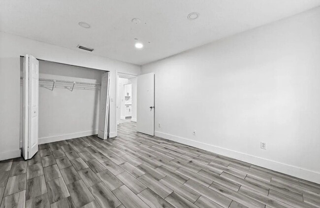 Building Photo - 1459 Summit Run Cir