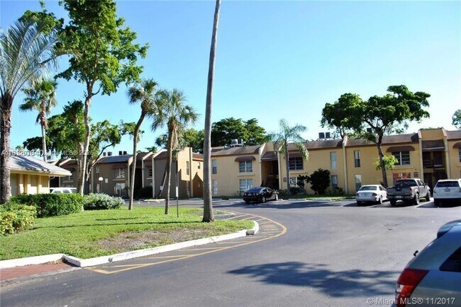 Primary Photo - 4533 Treehouse Ln