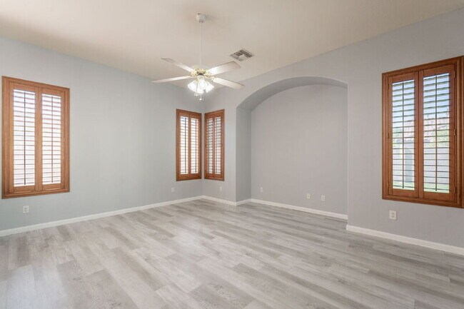 Building Photo - 7167 W Abraham Ln