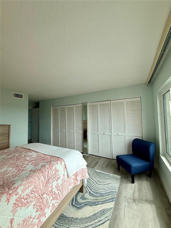 Building Photo - 3600 S Ocean Shore Blvd