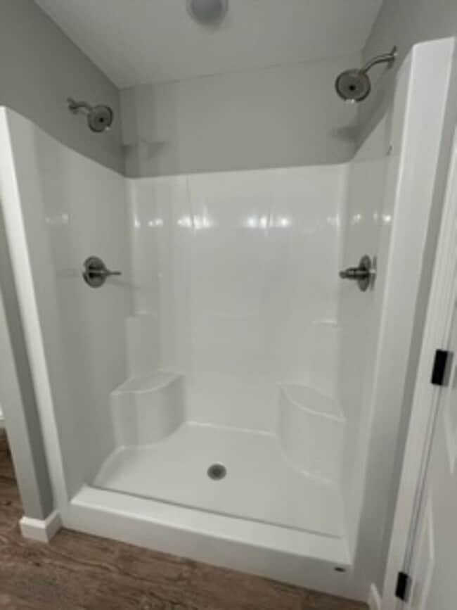 Building Photo - Italian Estates Property Management