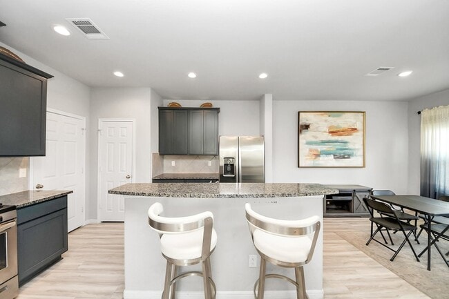 Building Photo - 13323 Colina Mdws Ln