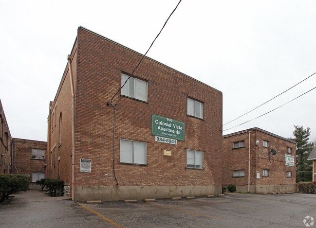 Colonial Vista Apartments - 906 Elberon Ave Cincinnati OH 45205