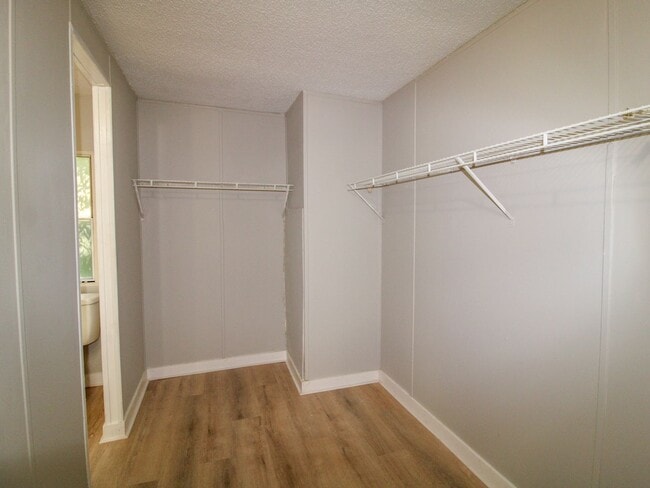 Building Photo - Completely Updated 3BR/2BA Trailer in Musc...