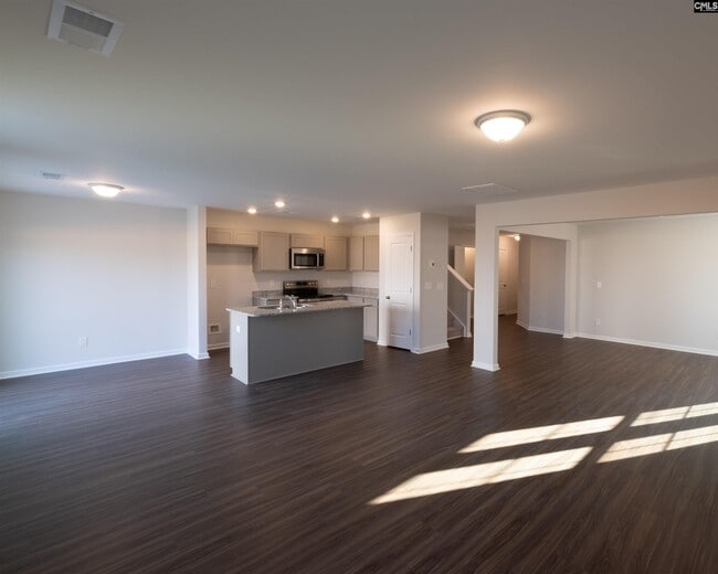 Building Photo - 748 S Long Star Wy