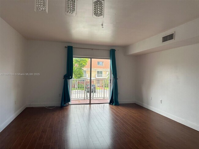 Building Photo - 250 NW 107th Ave