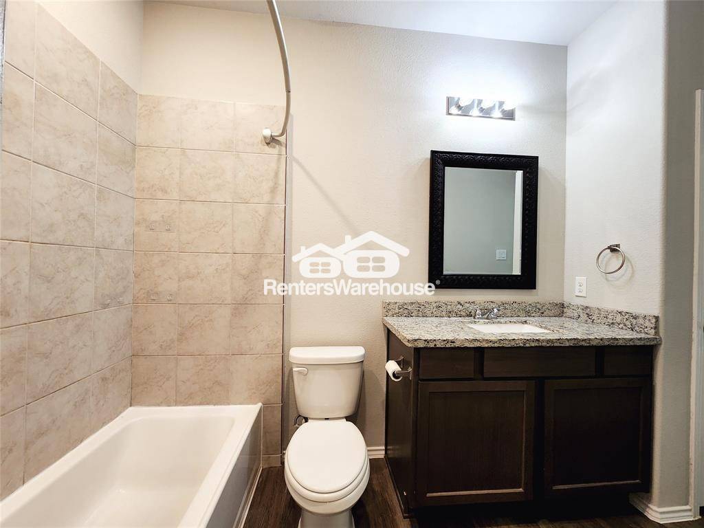 Building Photo - 26471 Joy Village Dr