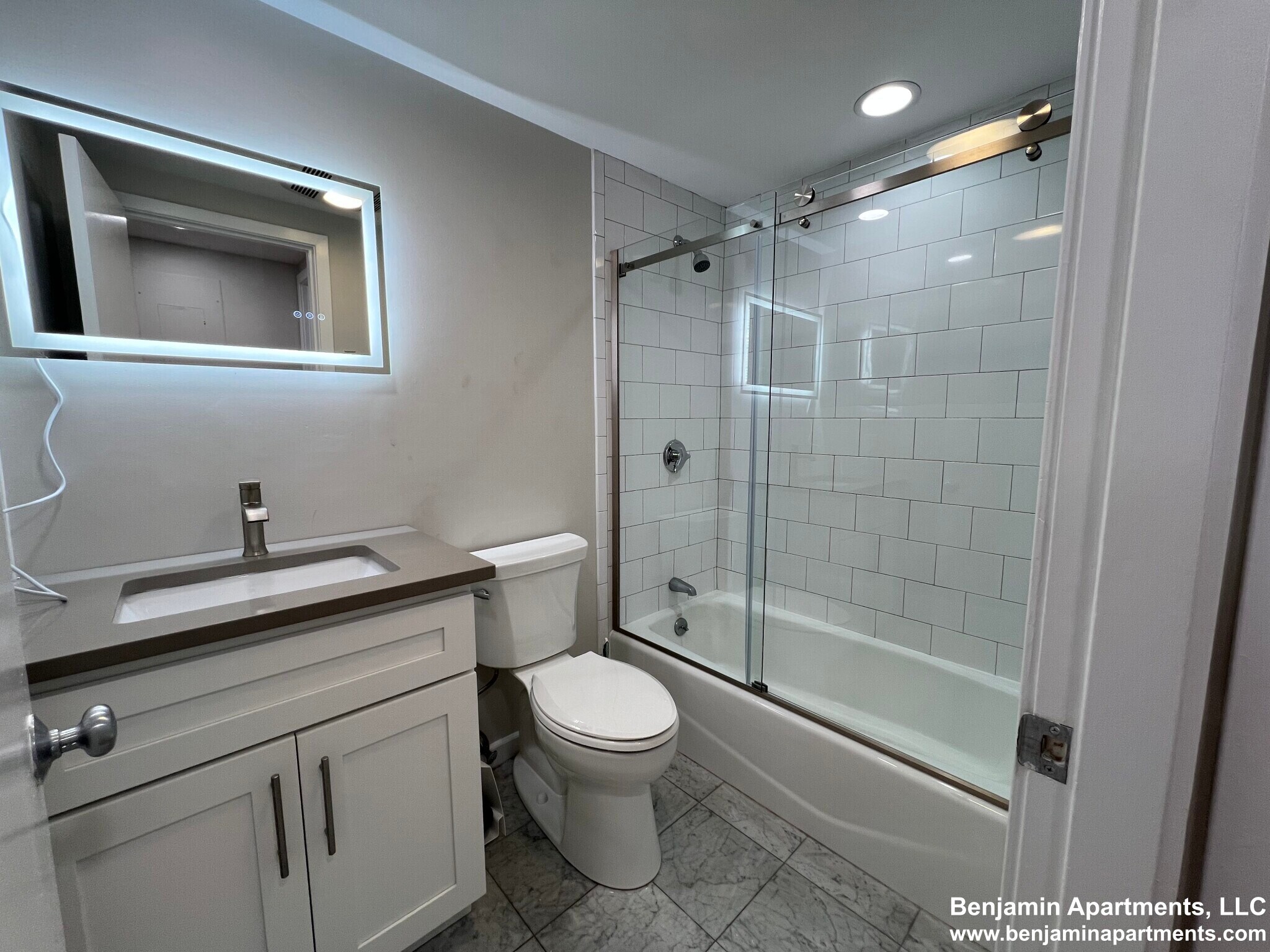 Building Photo - 1601 Washington St