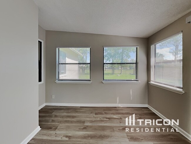 Building Photo - 2258 Felucca Dr
